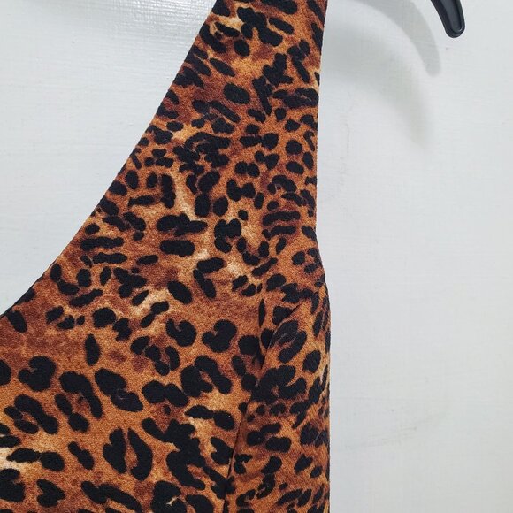 ASTR Brown Black Leopard V-Neck Sleeveless Bodycon Sexy Pin Up Wiggle Dress Sz M - Picture 2 of 6